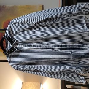 Gap Black & white striped button down embroided neck long sleeve shirt